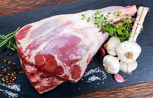 Epaule d'agneau avec os HALAL - Sachet sous vide 1.6kg